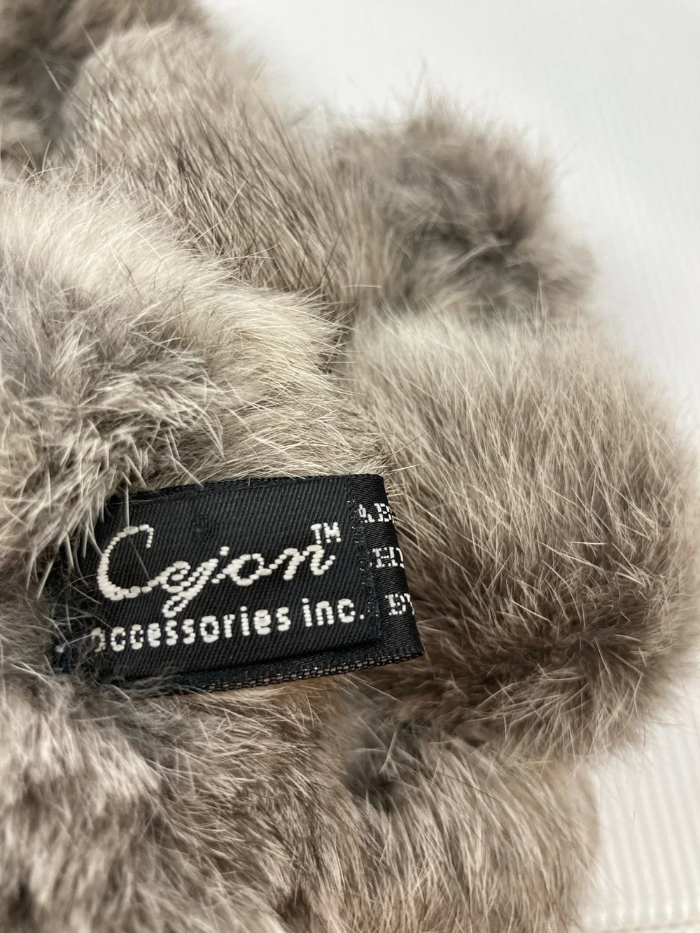 Cejon Genuine Rabbit Fur Pom-Pom Scarf Boa Multi-Tonal Gray Brown Frost Long